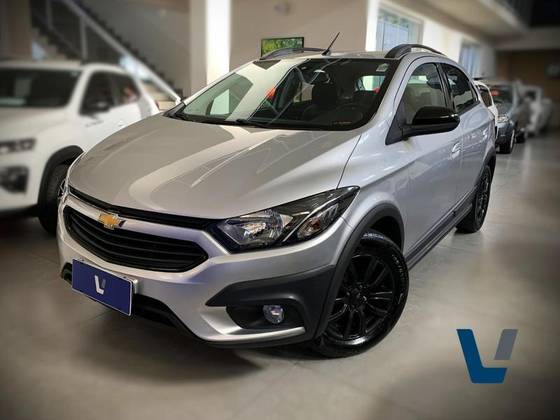 CHEVROLET ONIX 1.4 MPFI ACTIV 8V FLEX 4P AUTOMÁTICO CHEVROLET ONIX 1.4 MPFI ACTIV 8V FLEX 4P AUTOMÁTICO